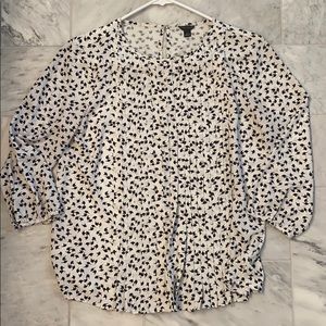 Patterned white & black blouse